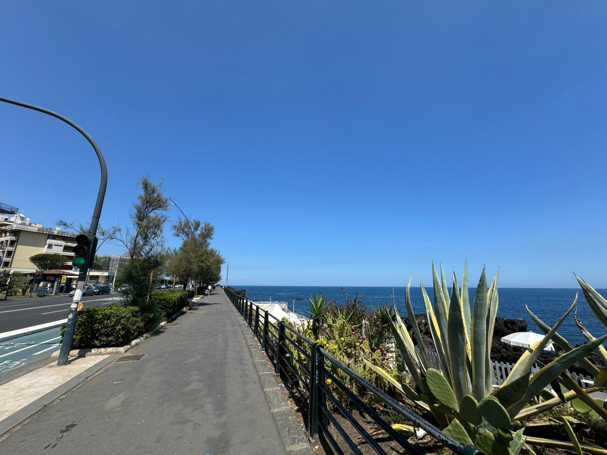 Villa Rama Aci Castello Exterior photo